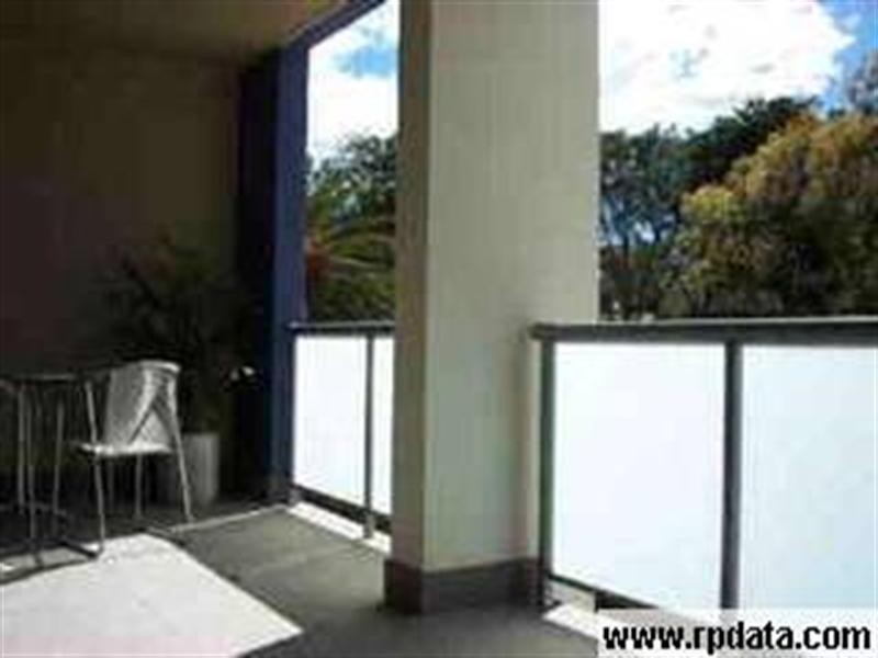 60/228 Moore Park Road, Paddington NSW 2021