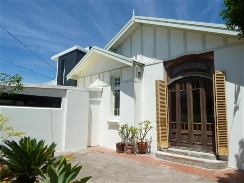 61 Gilgandra Road, North Bondi NSW 2026