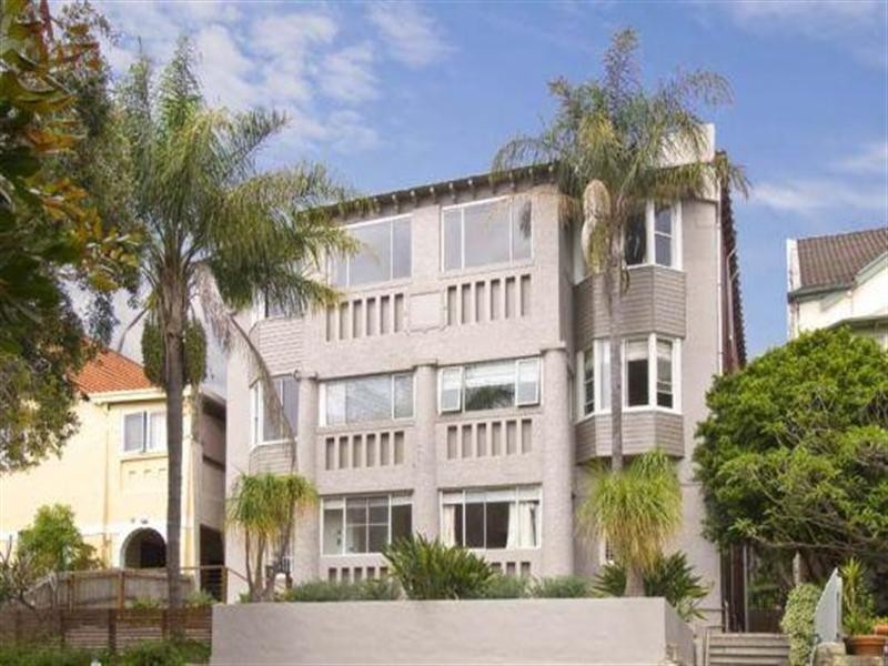 2/52 Lamrock Avenue, Bondi Beach NSW 2026