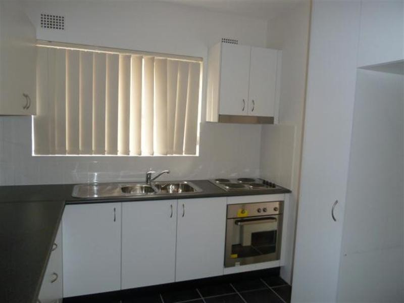 2/27 The Avenue, Rose Bay NSW 2029