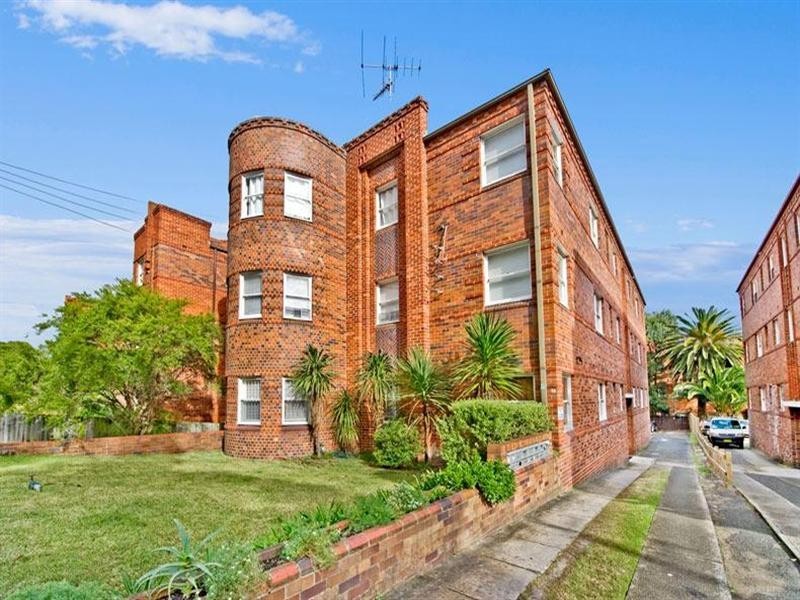 2/11 Botany Street, Bondi Junction NSW 2022