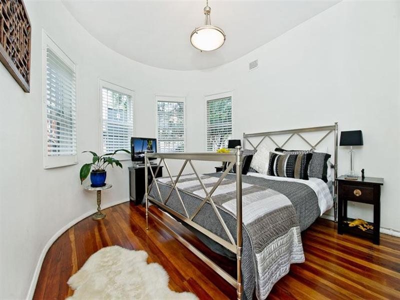 2/11 Botany Street, Bondi Junction NSW 2022