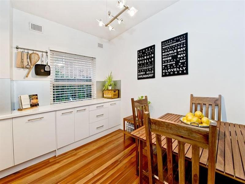 2/11 Botany Street, Bondi Junction NSW 2022