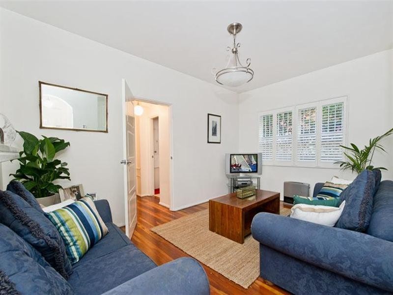 2/11 Botany Street, Bondi Junction NSW 2022