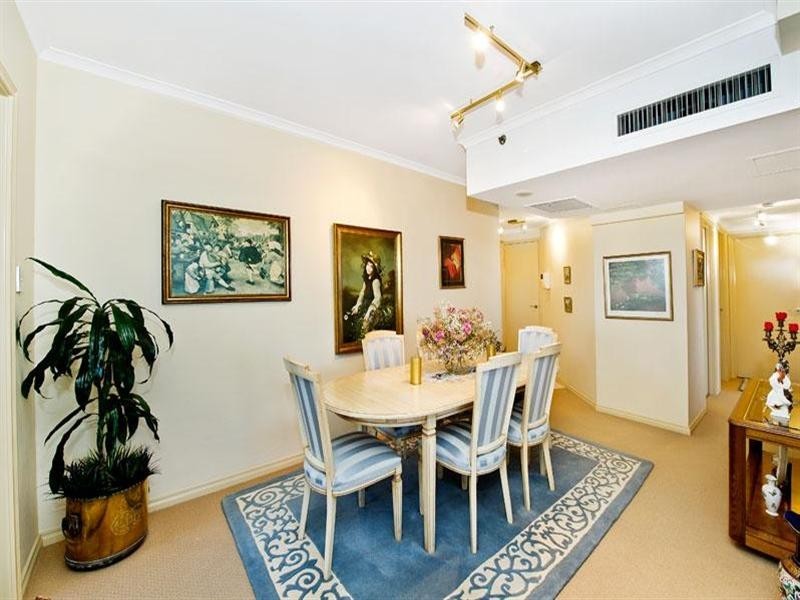 33/2a Hollywood Avenue, Bondi Junction NSW 2022