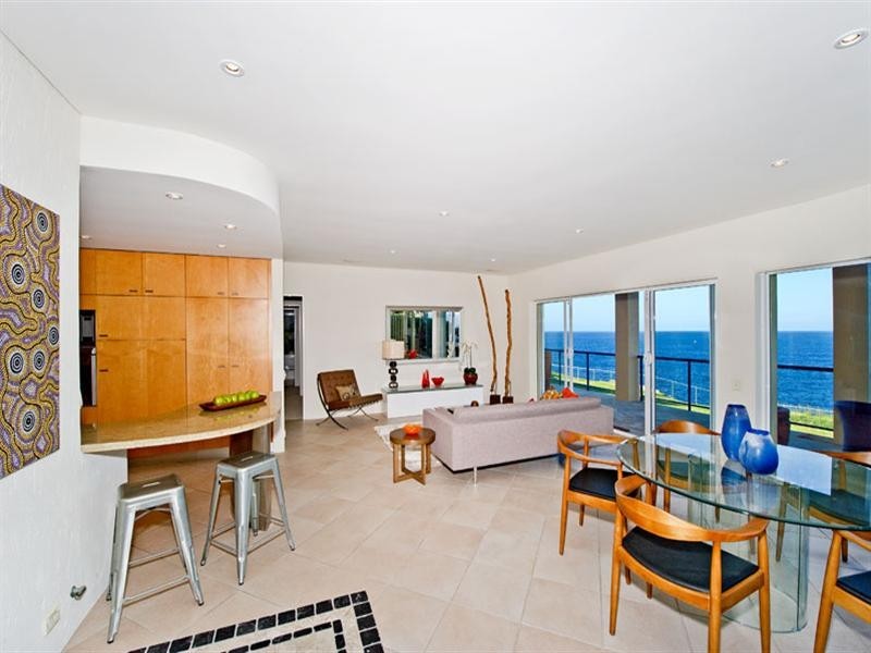 2/12 Ray Street, Vaucluse NSW 2030