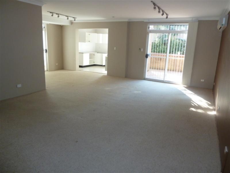 2/128 Curlewis Street, Bondi Beach NSW 2026