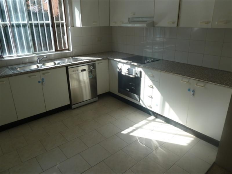 2/128 Curlewis Street, Bondi Beach NSW 2026