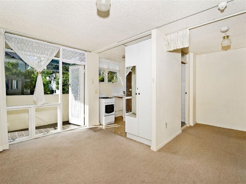 65/5-7 The Esplanade, Elizabeth Bay NSW 2011