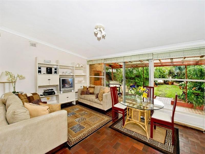 23 Florence Avenue, Eastlakes NSW 2018