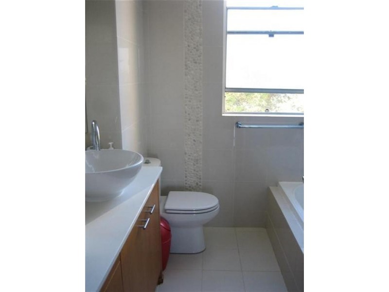 8/6 Trelawney Street, Woollahra NSW 2025