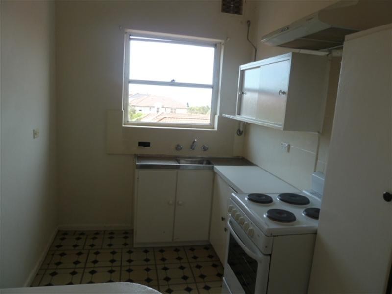 9/100 Warners Avenue, Bondi NSW 2026