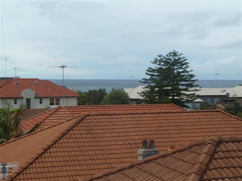 9/100 Warners Avenue, Bondi NSW 2026