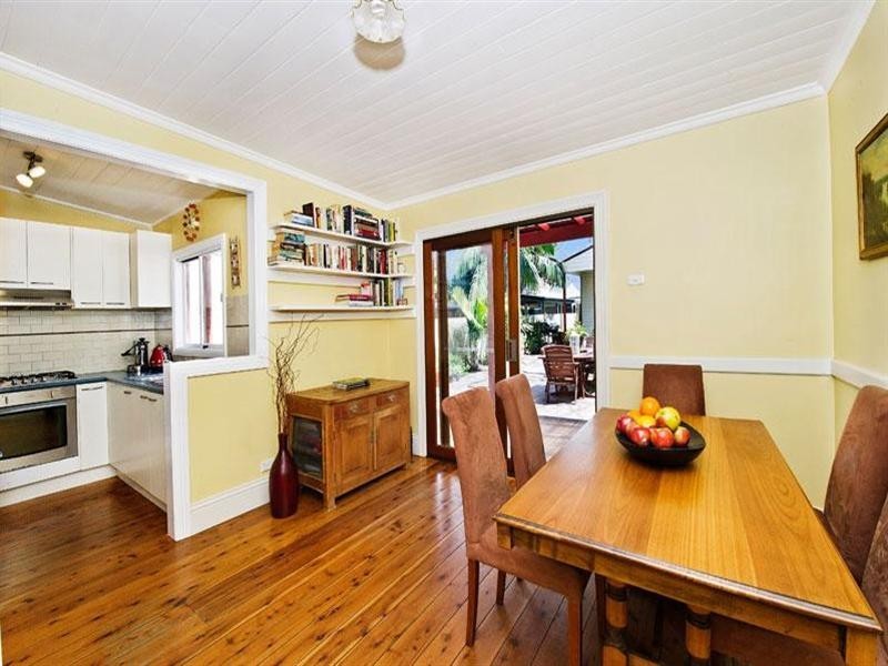 16 Johnson Street, Mascot NSW 2020