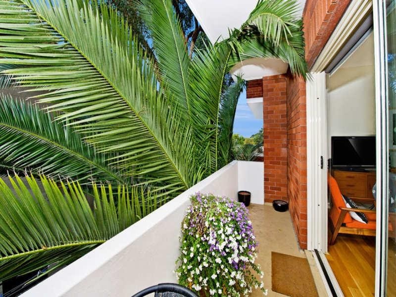 2/1 Imperial Avenue, Bondi Beach NSW 2026