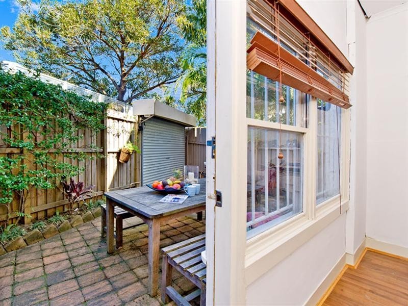 2/23 Blair Street, Bondi NSW 2026