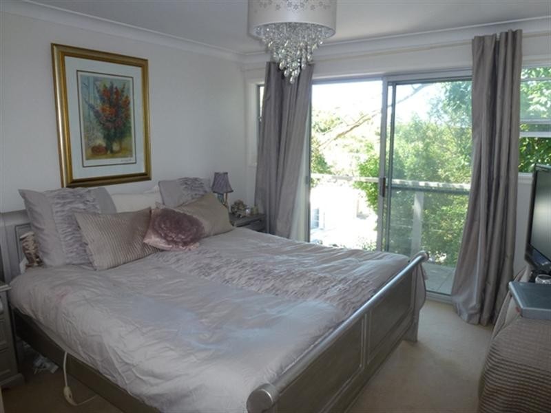 6 Kieran Street, Bondi Junction NSW 2022