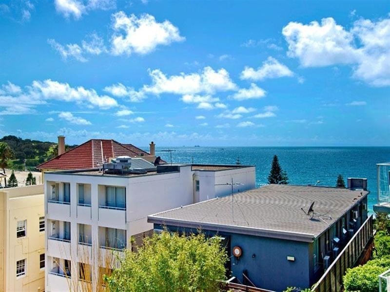 18/23 Vicar Street, Coogee NSW 2034