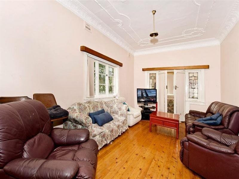 151 Coogee Bay Road, Coogee NSW 2034