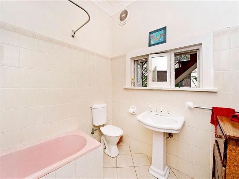 151 Coogee Bay Road, Coogee NSW 2034