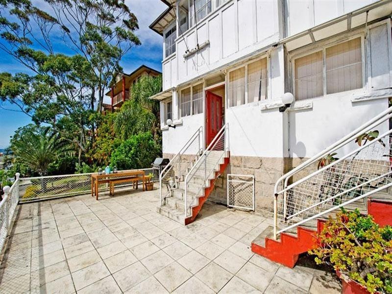151 Coogee Bay Road, Coogee NSW 2034