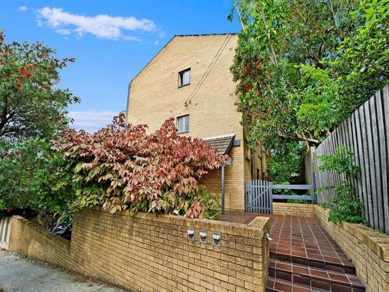 3/303 Old South Head Road (Entry via Simpson St), Bondi NSW 2026