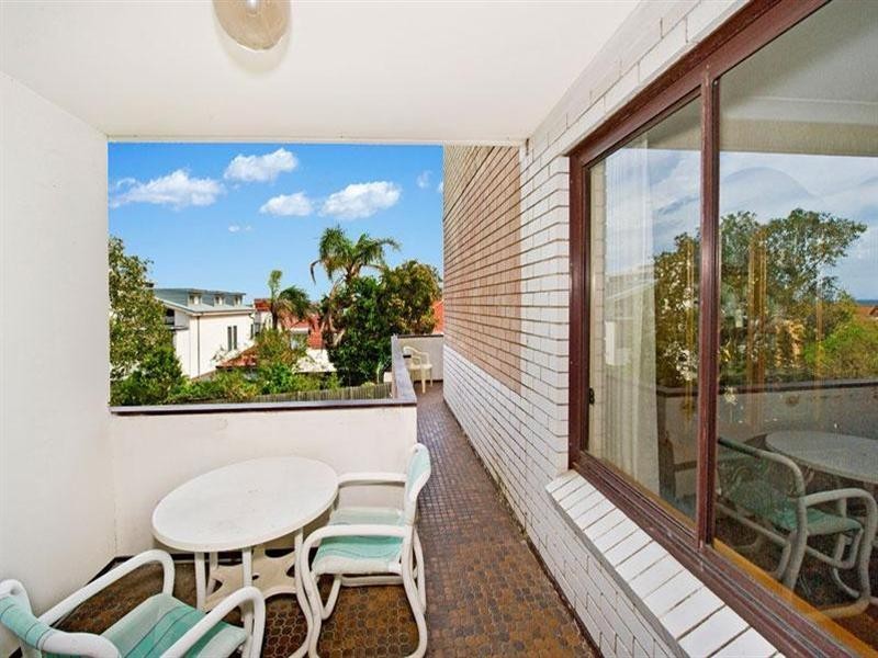 2/35 Brighton Boulevarde, Bondi Beach NSW 2026