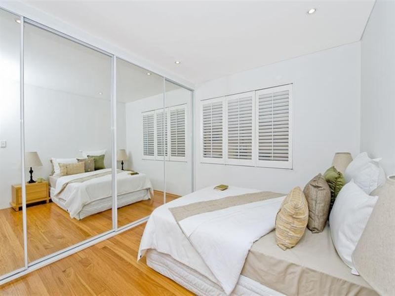 2/18 Brook Street, Coogee NSW 2034
