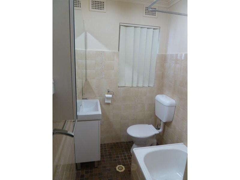 2/68 Hall Street, Bondi Beach NSW 2026