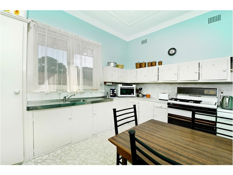 256 Birrell Street (Cnr of Goldie Ave), Waverley NSW 2024