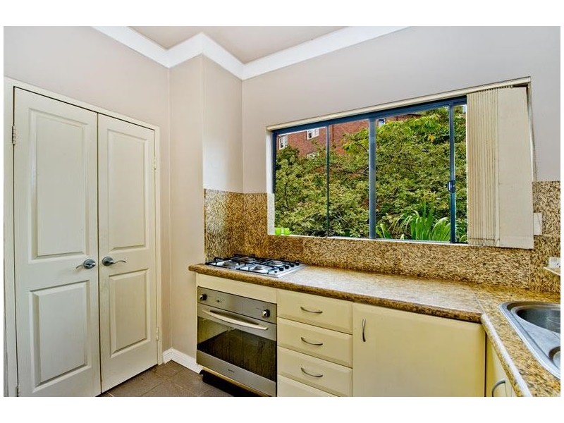 10/66 Beach Road, Bondi NSW 2026