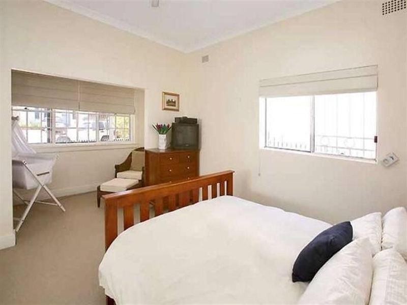 35 Glenayr Avenue, North Bondi NSW 2026