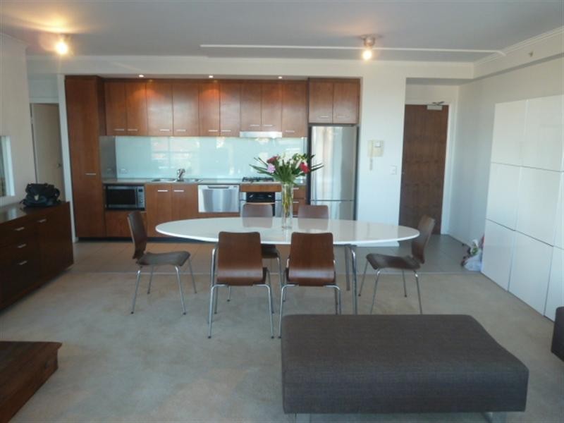 611/80 Ebley Street (Cnr of Bronte Road), Bondi Junction NSW 2022