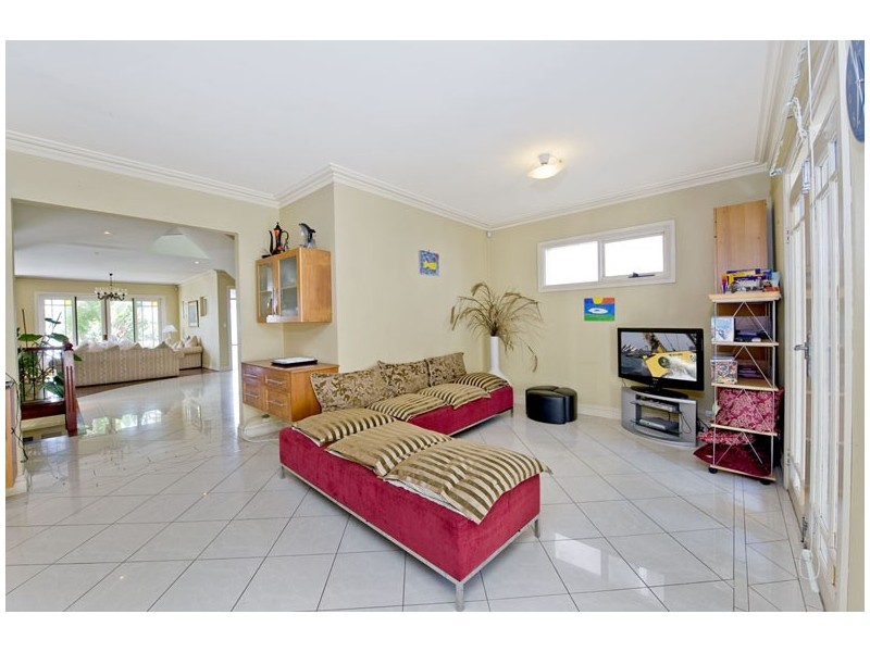 136 Brighton Boulevard, Bondi Beach NSW 2026