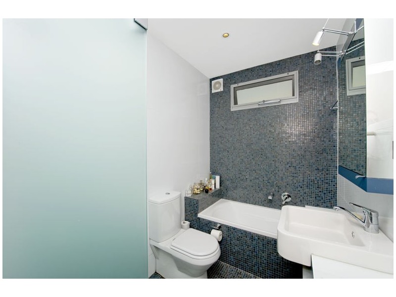 67 MacKenzie Street, Bondi Junction NSW 2022