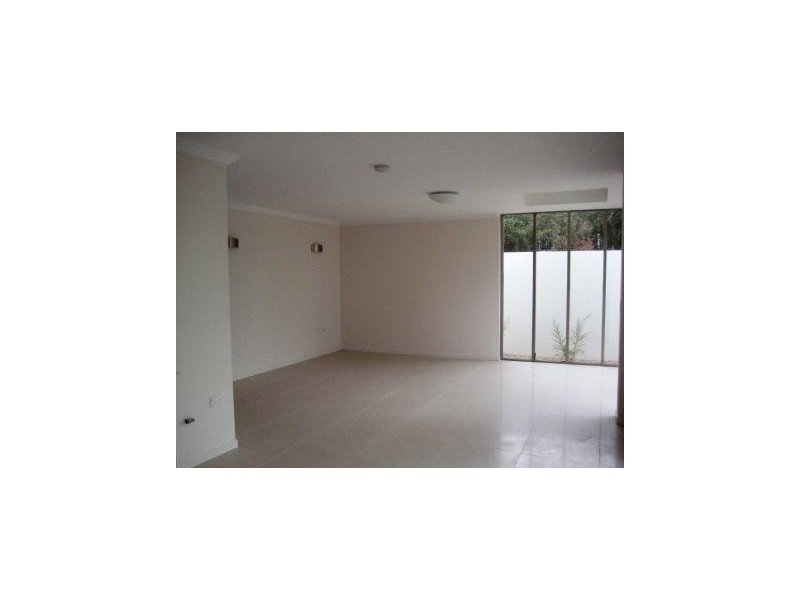 2/23 Botany Street, Bondi Junction NSW 2022