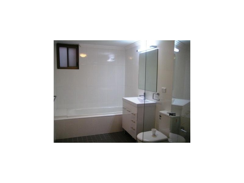 2/23 Botany Street, Bondi Junction NSW 2022