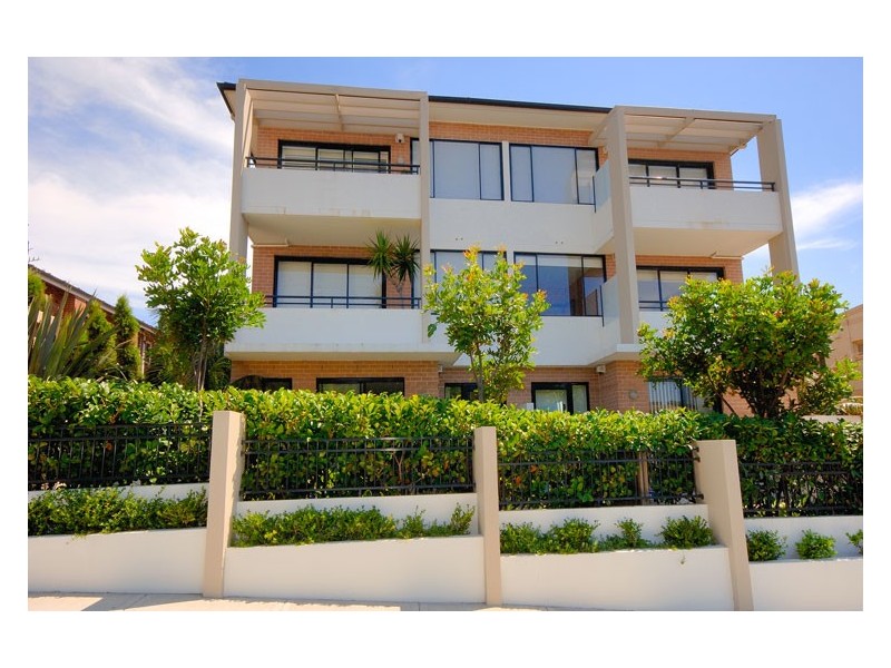 2/55-57 Carr Street, Coogee NSW 2034