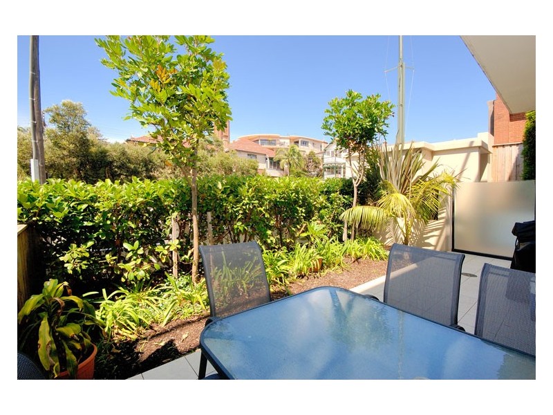 2/55-57 Carr Street, Coogee NSW 2034