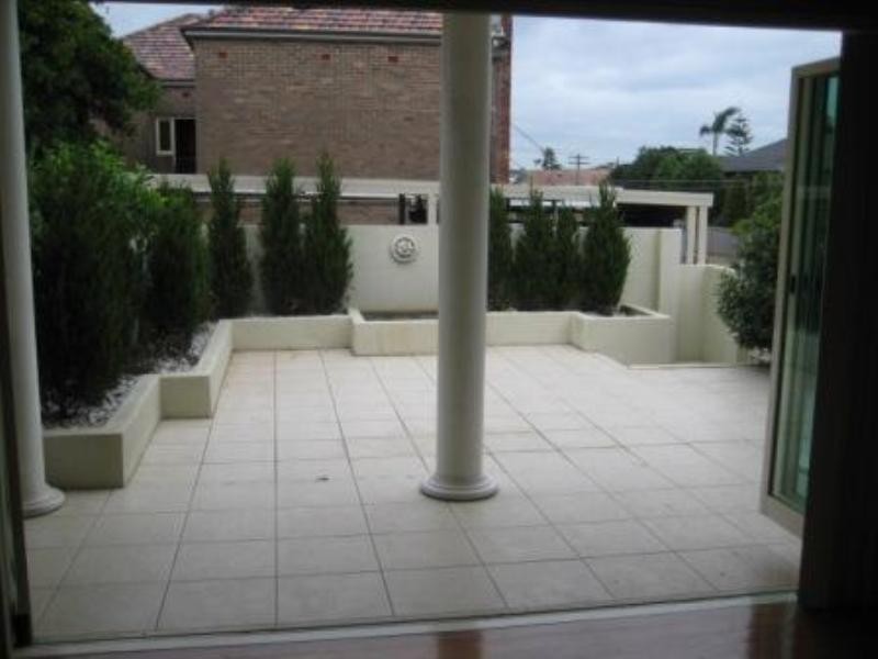 1 Midelton Avenue, North Bondi NSW 2026