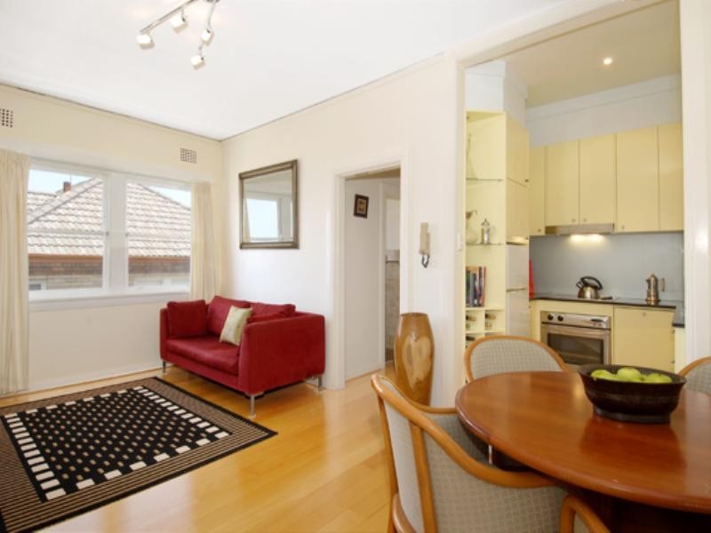 10/32 Dellview Street, Tamarama NSW 2026