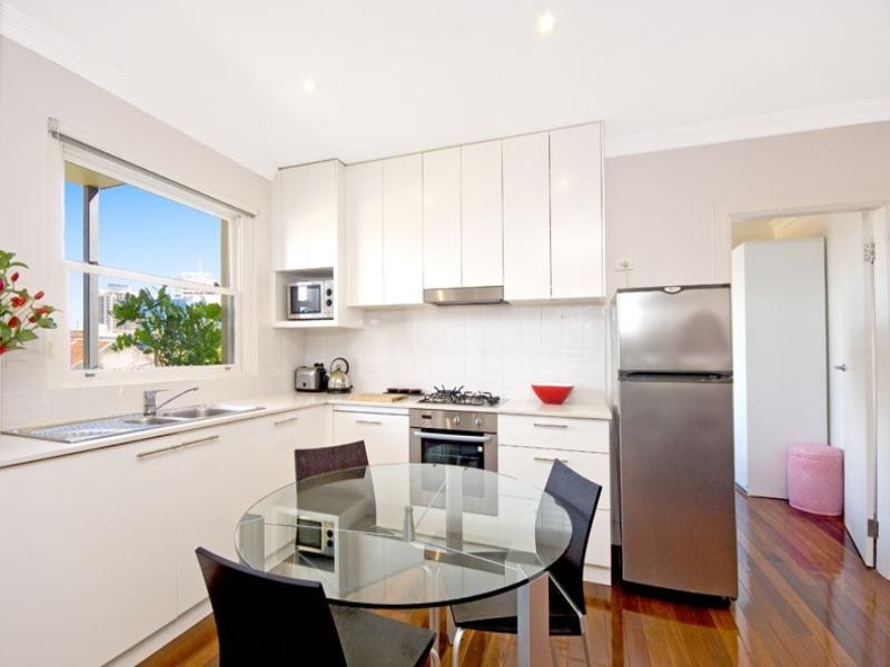 6/145 Ebley Street, Bondi Junction NSW 2022