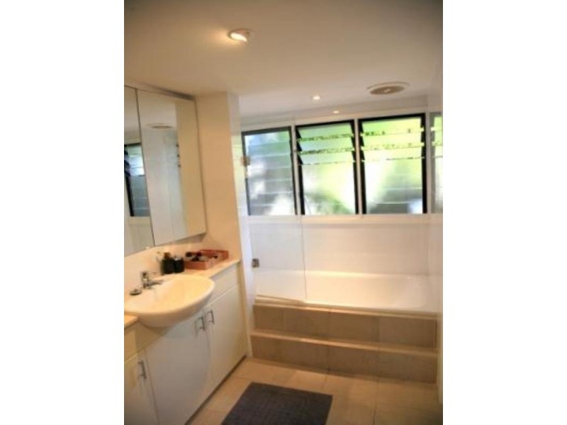 12 Hargrave Lane (Enter via Elizabeth Street), Paddington NSW 2021