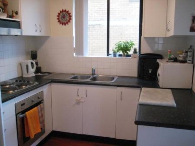 2/20 Glen Street, Bondi NSW 2026