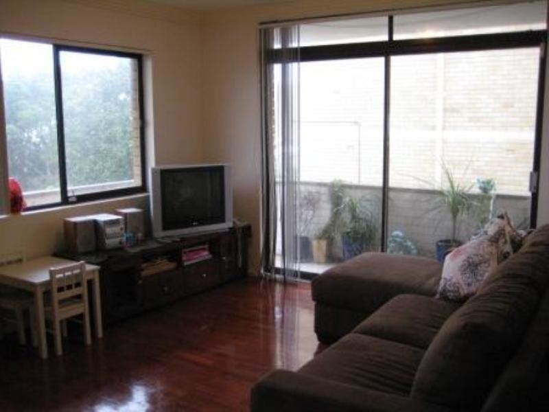 2/20 Glen Street, Bondi NSW 2026