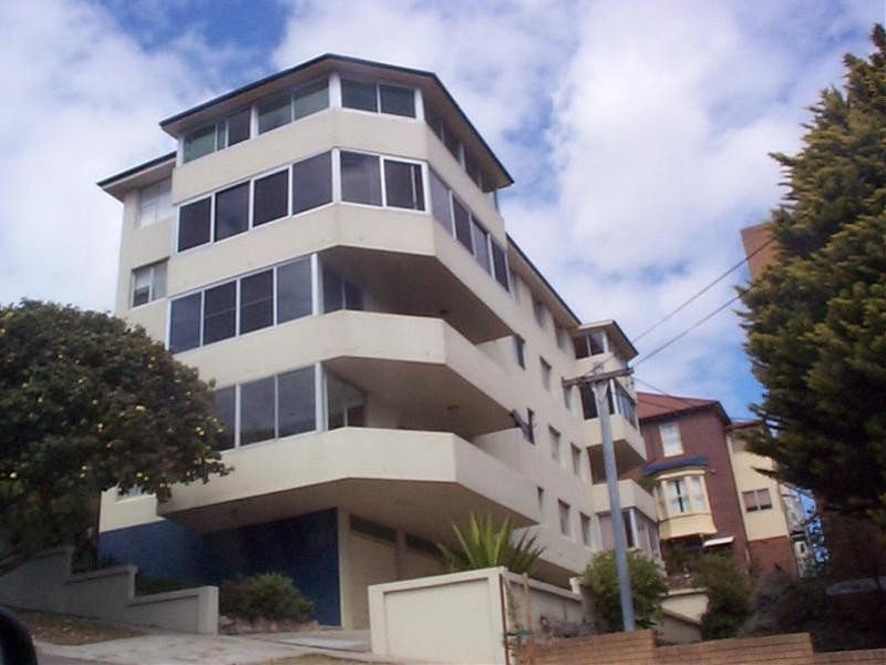 1/204 Beach Street, Coogee NSW 2034