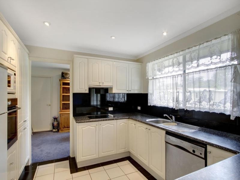 8 Aldinga Drive, Wamberal NSW 2260