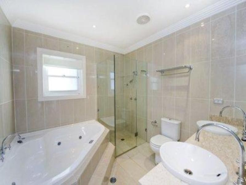 2 Olola Avenue, Vaucluse NSW 2030