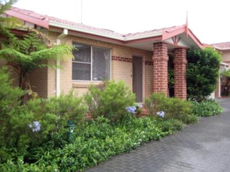 Villa 4, 140-142 Connells Point Road, Connells Point NSW 2221