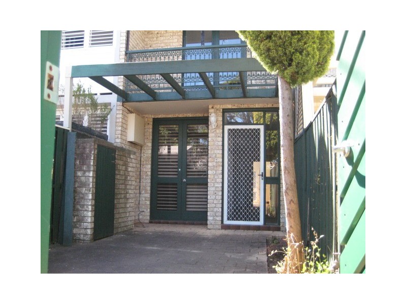 76 St James Road, Bondi Junction NSW 2022